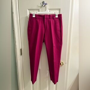 GAP Fuchsia Ankle Pants, 4P